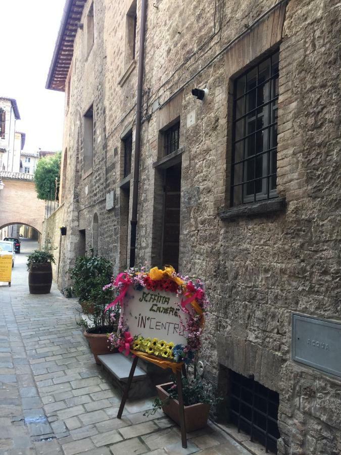 Affittacamere In Centro Gubbio Eksteriør bilde